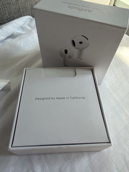 Apple Airpods 4 ANC
