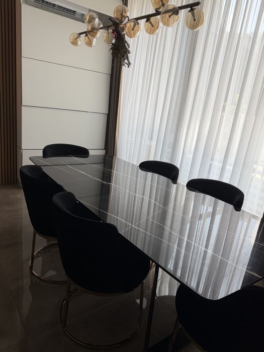 Vand masa dining cu 6 scaune Divani & sofa