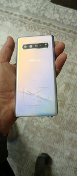 Сотилади продается samsung galaxy s10 5g 512gb