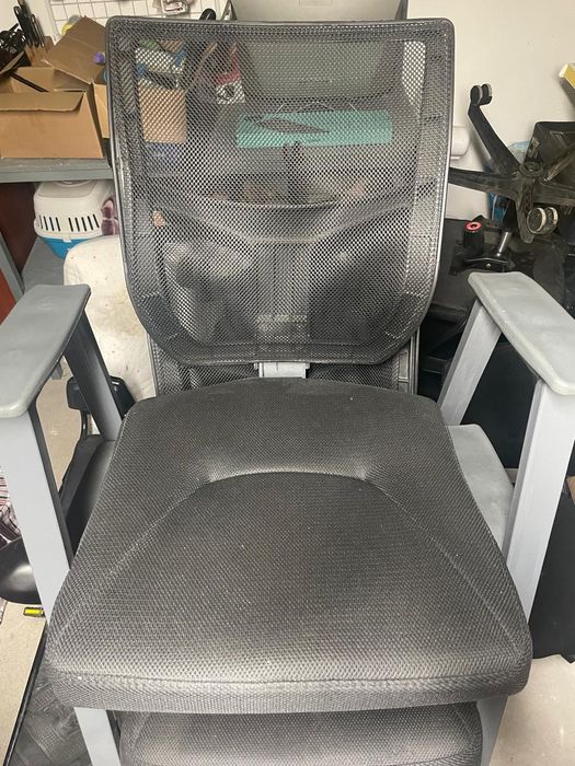 Продам офисное кресла