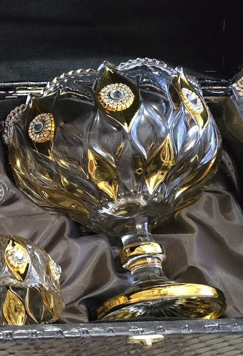 Набор декоративной посуды под Богемию