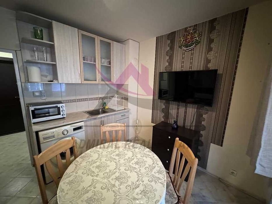 Дава се под наем Двустаен апартамент в Варна, Възраждане 3 - 55 кв.м за 425 € - Снимка #2