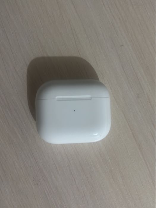 Продам AirPods 3 оригинал