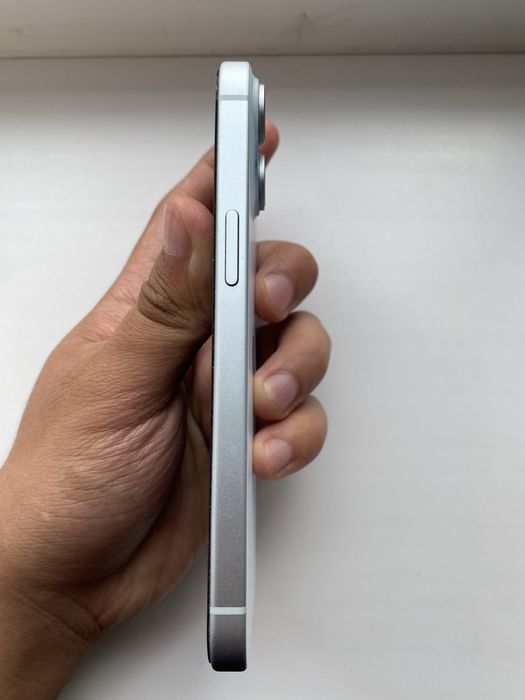 Iphone 15 128гб голубой 92%АКБ