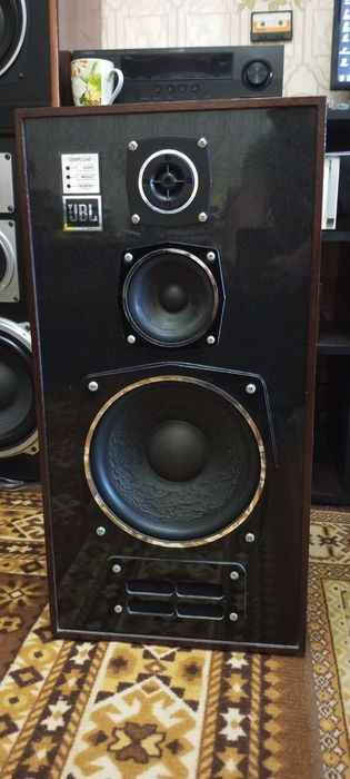 Продаются колонки