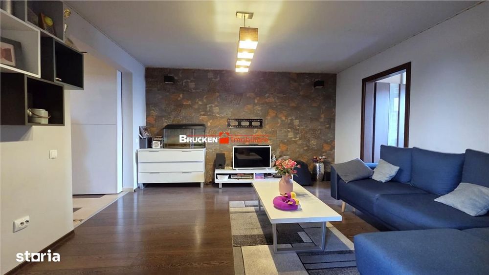 Apartament 4 camere | 76 mp utili | Etaj IV | Vedere spre Cris — fotografia 1