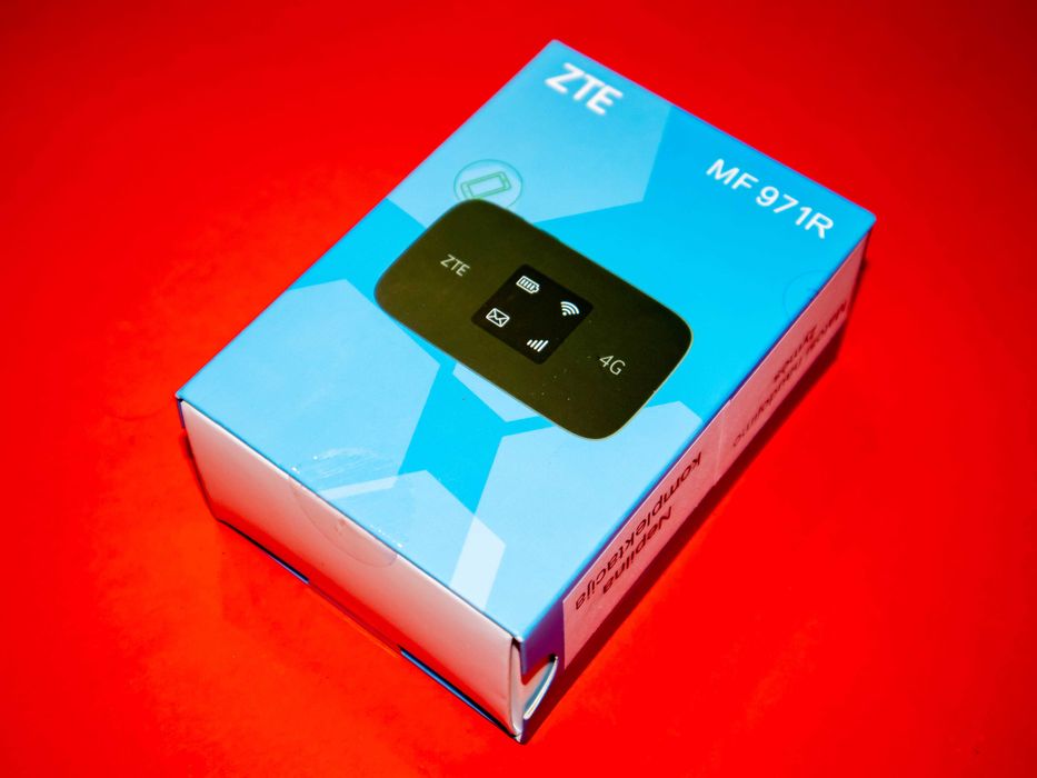 Преносим рутер ZTE, MF971R HotSpot, LTE, 4G, USB, Wi-Fi - Бисквитка