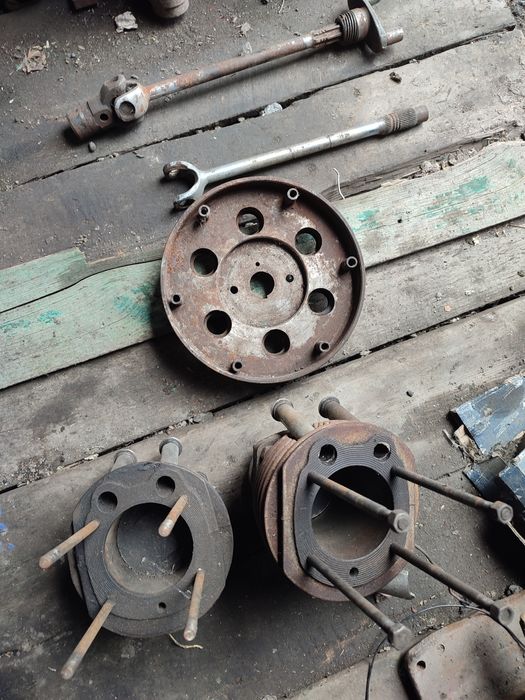 Продам  блок Урал