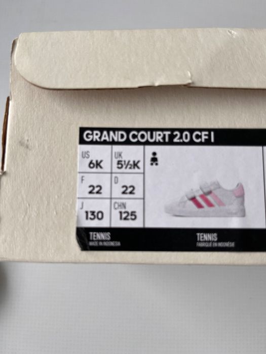 Обувки за момиче