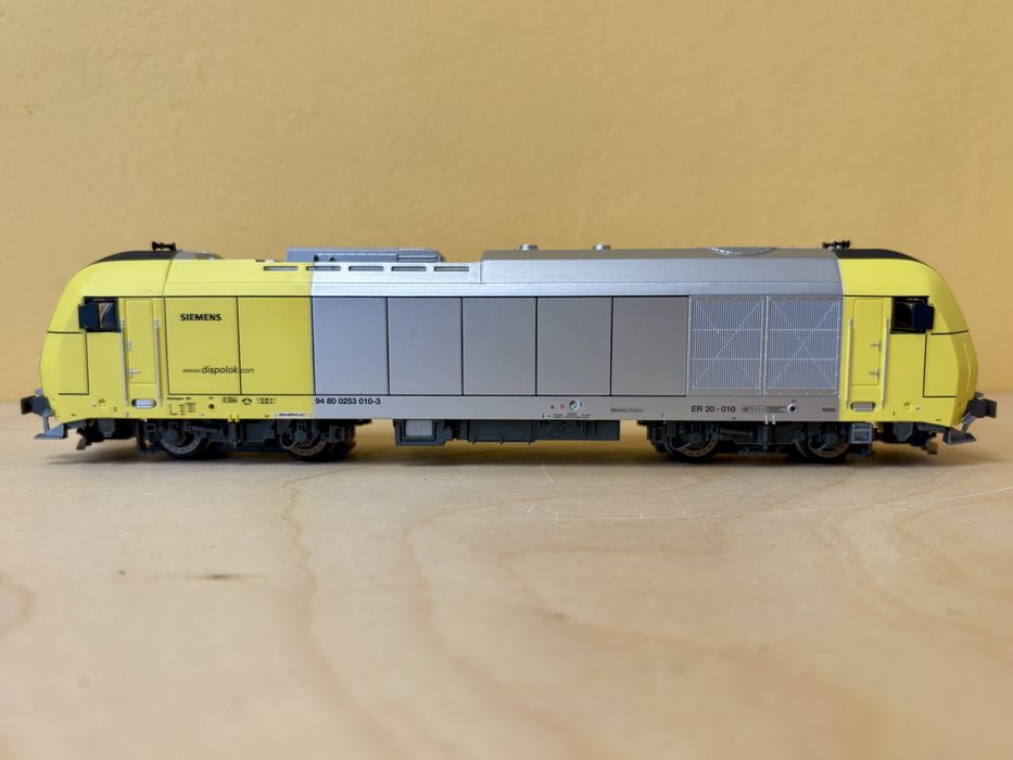 PIKO 57592 дизелов локомотив Siemens ER20 DCC Влак, влакче