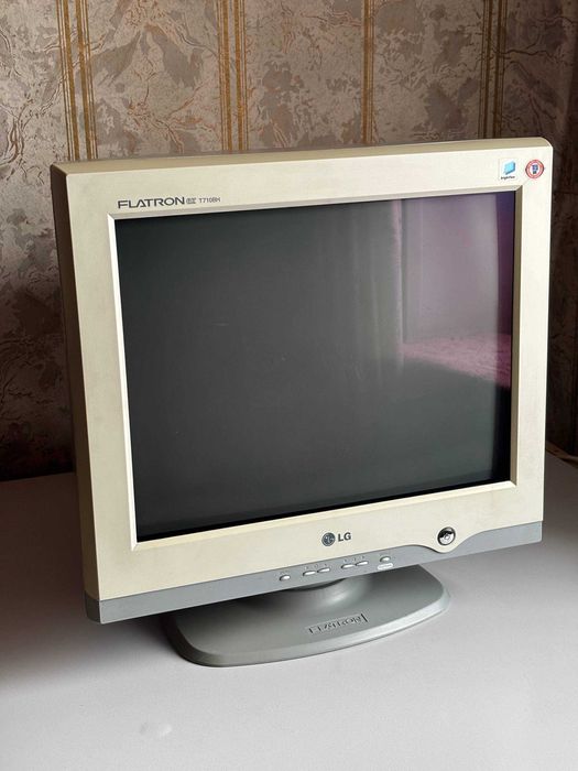 Монитор LG Flatron ez T710BH