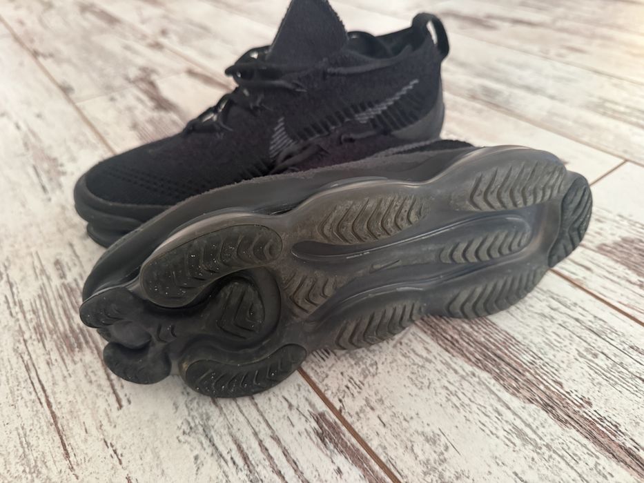 Маратонки Nike dj4702