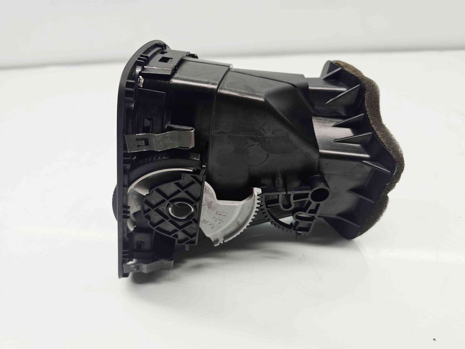 Grila aerisire dreapta Volkswagen Golf 6 (5K1) [Fabr 2009-2013] 5K081