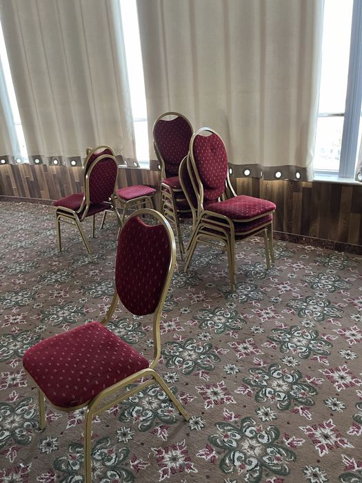 Стуля металические с мягким сиденьем оптом