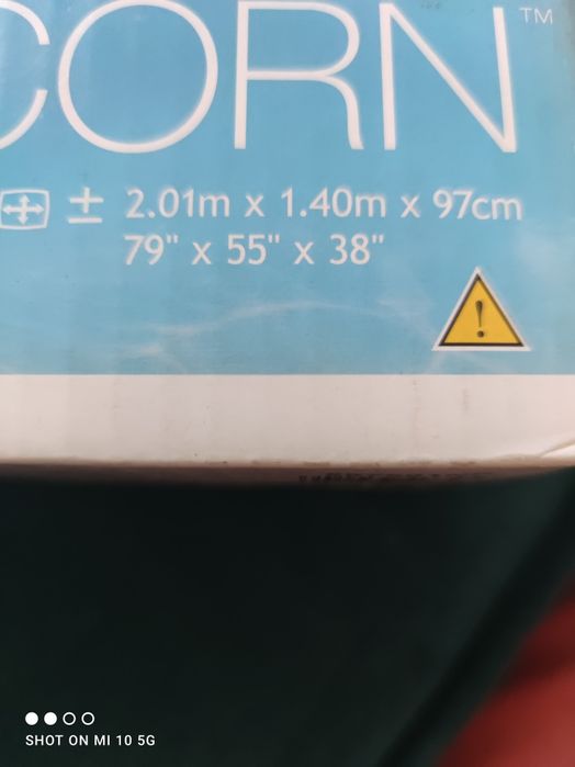 Надувной единорог