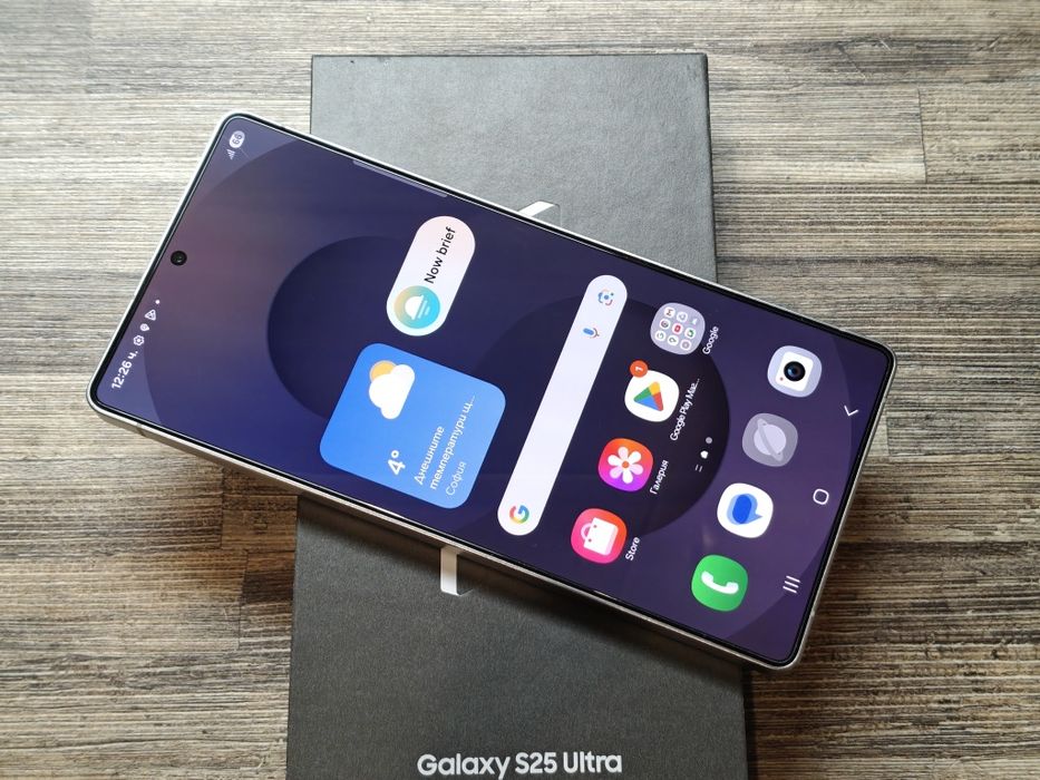 Като нов Samsung Galaxy S25 Ultra 512 GB Гаранция