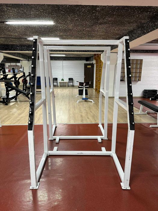 Стойка для приседаний / жимов универсальная