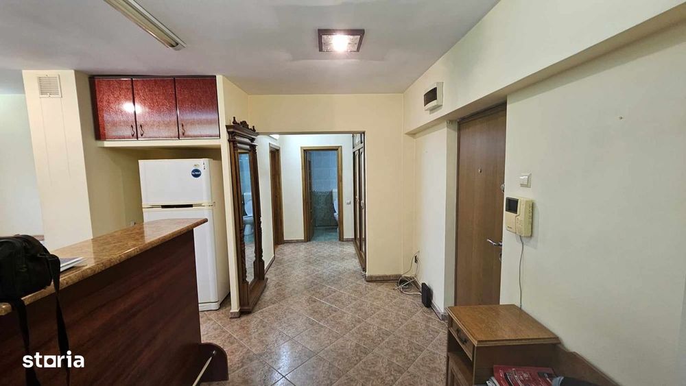 Apartament de 3 camere , Centru IIndependentei UMF Iași