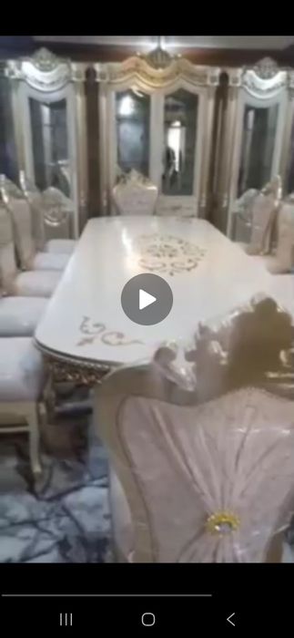 Mehmonhona uchun mebellar sotiladii