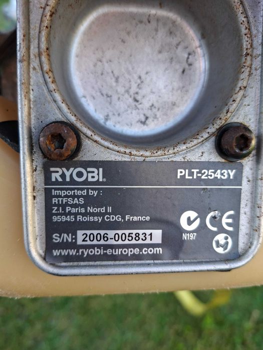 Бензинов  тример  Ryobi