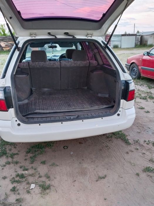 Мазда универсал продаю