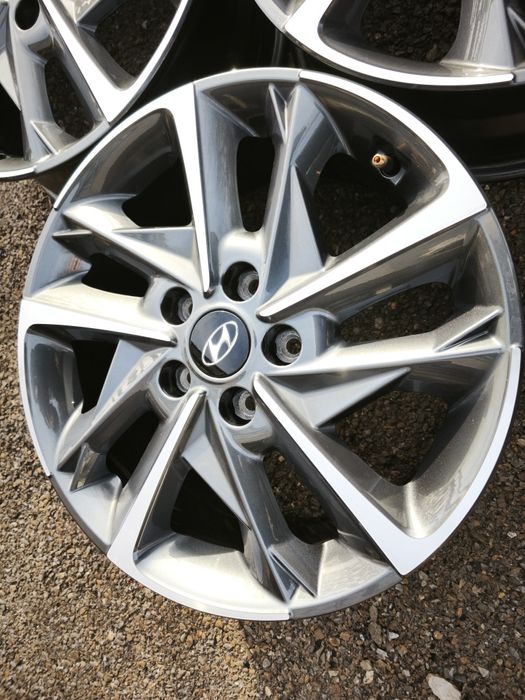 17" оригинални алуминиеви джанти за Hyundai/Kia.