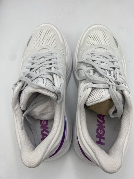 Hoka Bondi 9 white