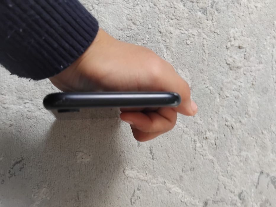 Айфон хр хороший сост