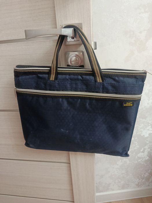Продается сумка для айпата