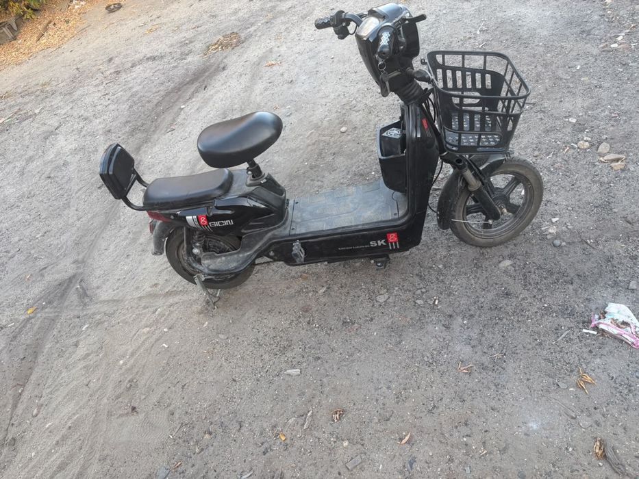 Продам электо велик новый