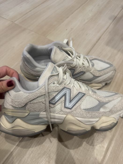 Оригинални дамски New Balance 9060