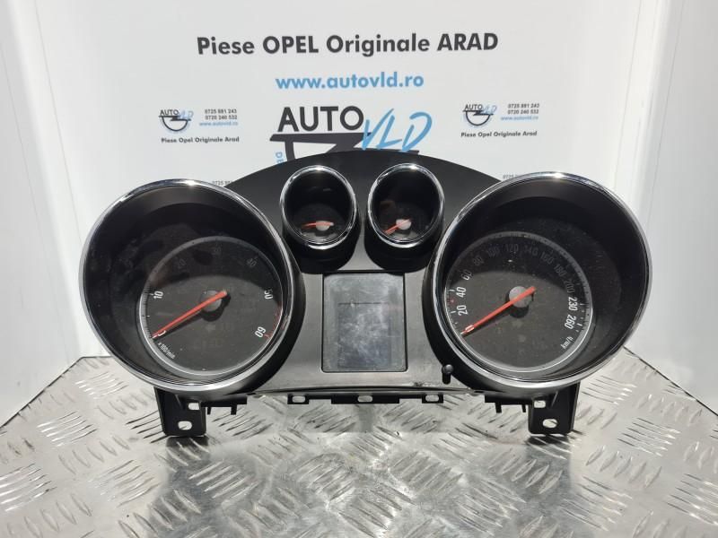 Ceasuri bord Opel Astra J Facelift