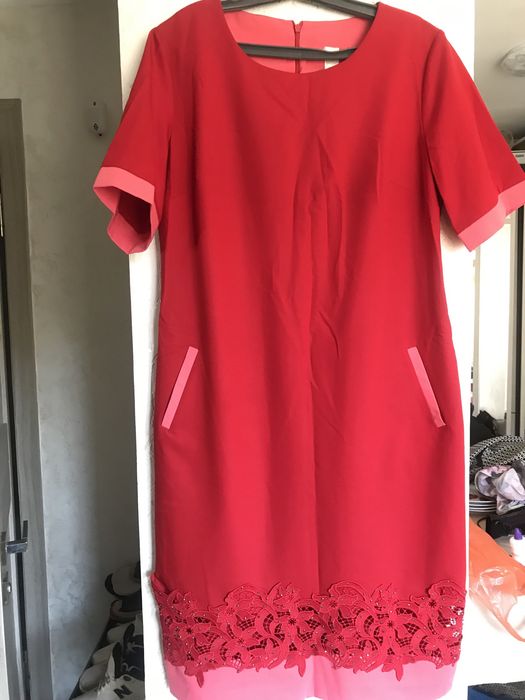 Продам женское платье