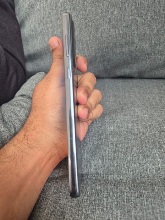 Samsung A73 128 гб