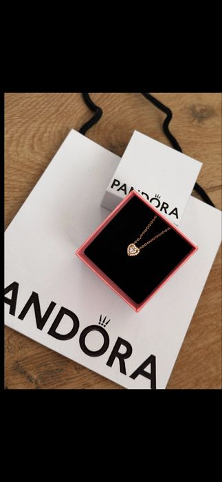 Колие Пандора Pandora