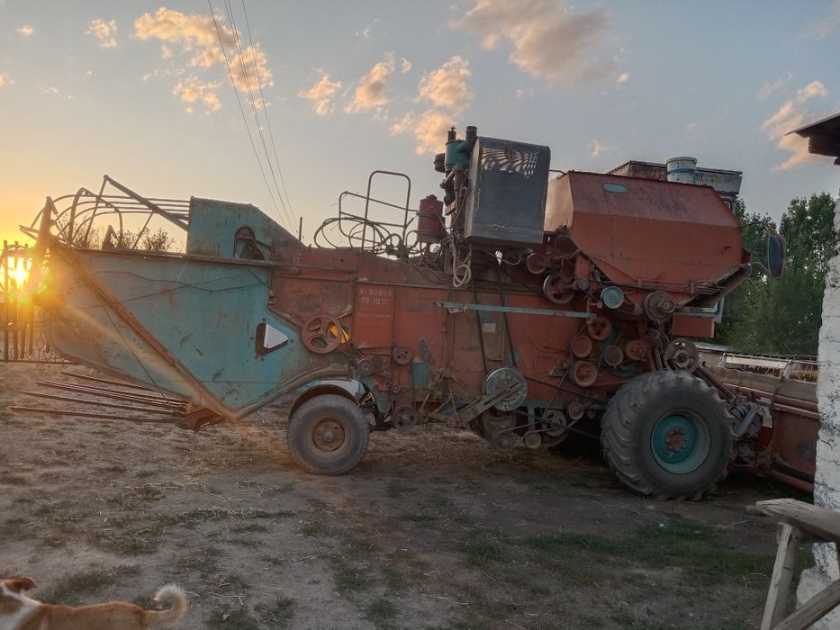 Комбайн Енисей продам