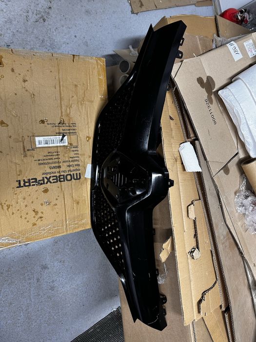 Grilă radiator renault megane 4.gt.