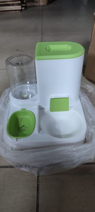 Продам кормител жвотных