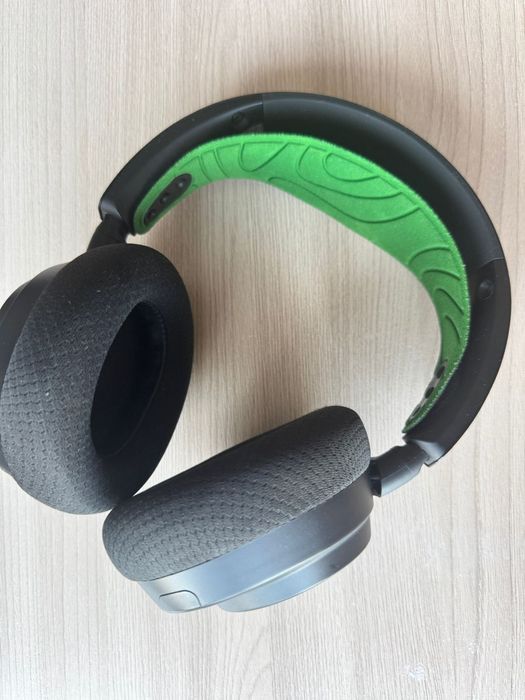 Steelseries Arctis nova 7x