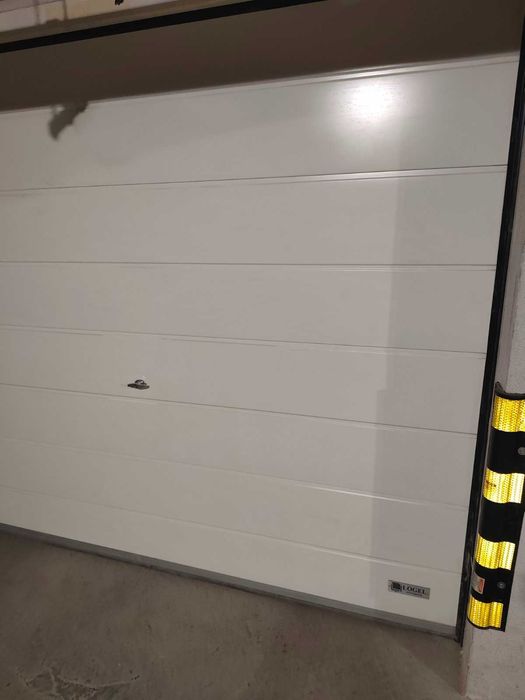 Секционна гаражна врата от фирма логел 2500/2250мм