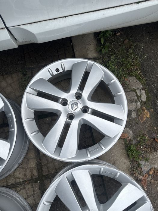 4бр.оригинални джанти Рено 17” 4х100