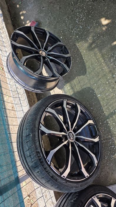 Set 5 jante aliaj 20 inch + 4 anvelope Michelin Pilot Sport 4S 235/35 ZR20