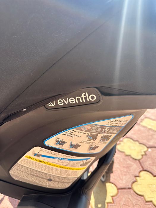 vand carucior EvenFlo