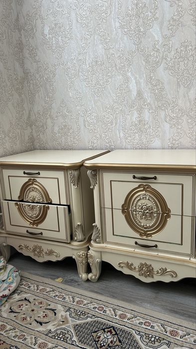 Спальный гарнитур