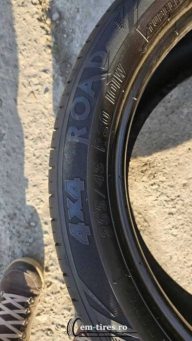 255/45 R20 • Vara • Sebring 4X4 Road 101W | 2 buc | Pret/buc