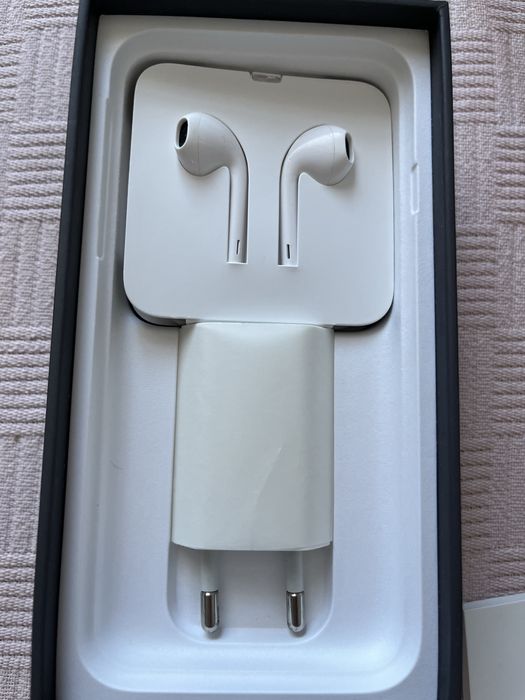 б/у iPhone 8 64 gb