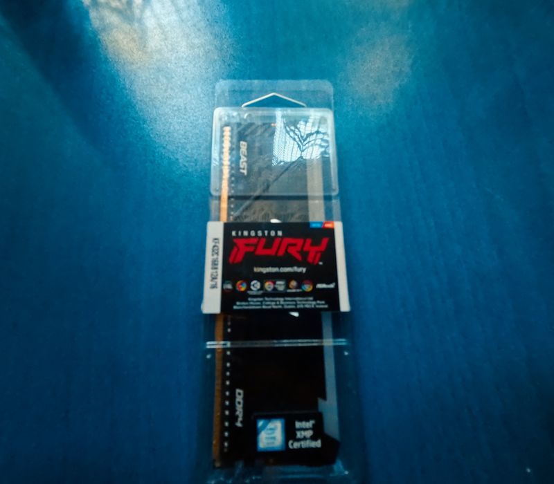 Memorie 16 GB RAM RGB DDR4 3200M - GARANȚIE 7 ANI
