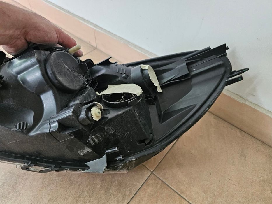 Десен фар Renault Clio 4 desen far рено клио 4