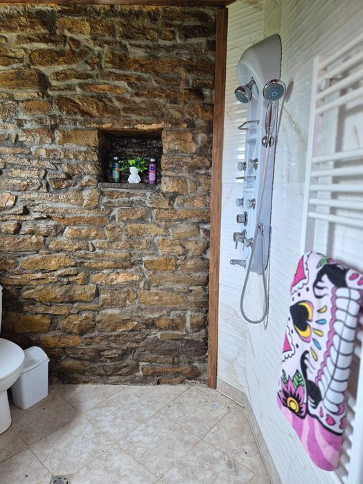 Продава се Къща в с. Пресяка, Област Ловеч - 680 кв.м за 53 €/кв.м - Снимка #13