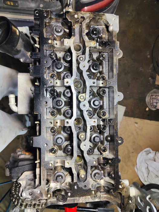 Mercedes OM651 2.2 дизел двигател на части
